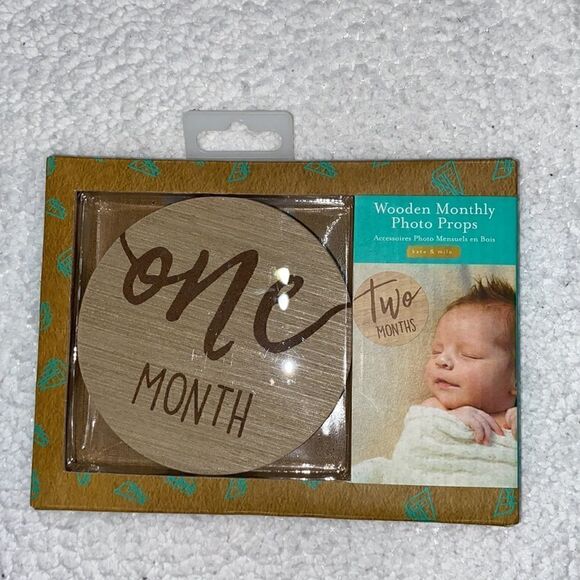 - Kate & Milo Baby Wooden Monthly Photo Props - Picture 4 of 4